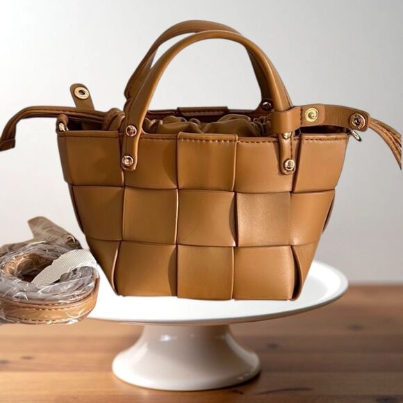 Forever 21 Brown Faux Leather Tote with Woven Design and Gold Accents - Picture 1 of 14
